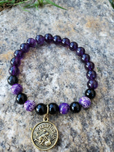 Load image into Gallery viewer, Zodiac Customs